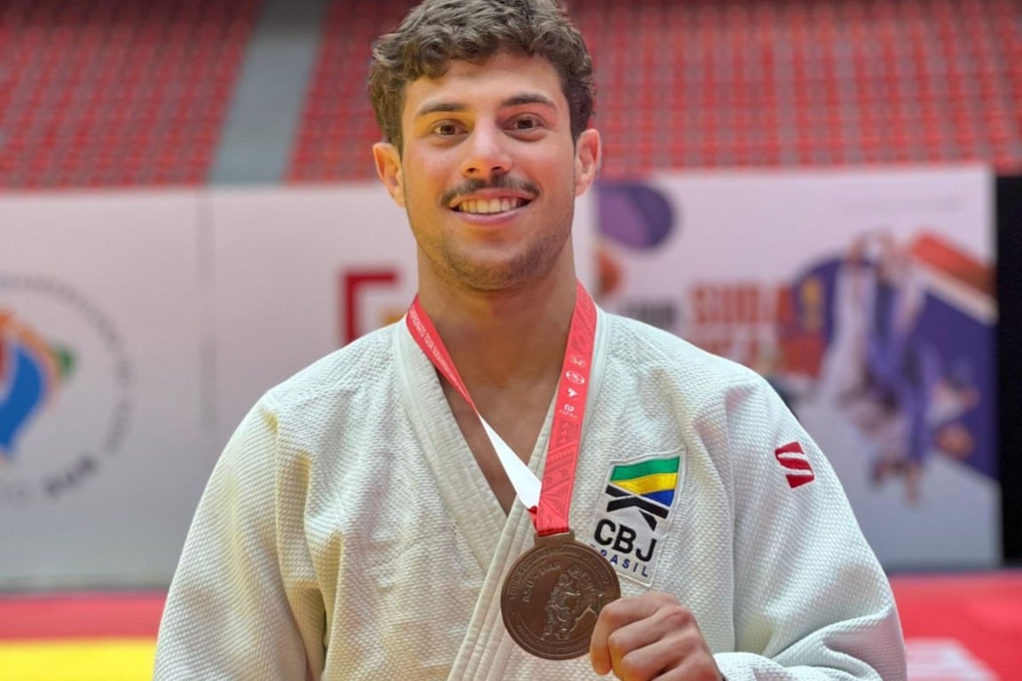 Marcello Medeiros. Medalhista de bronze no Sul-Americano Sênior de Judô em Assunção, no Paraguai.