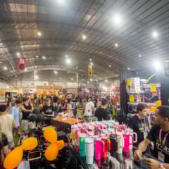 Exagerado, evento focado em vendas a preços mais em conta, aconteceu no Pavilhão de Carapina. Crédito: Divulgação