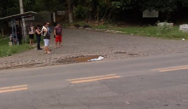Ponto de ônibus na Rodovia José Sette, em Cariacica. Foto: Reprodução/TV Vitória