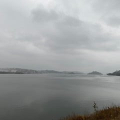 Previsão do tempo dia nublado ou chuva