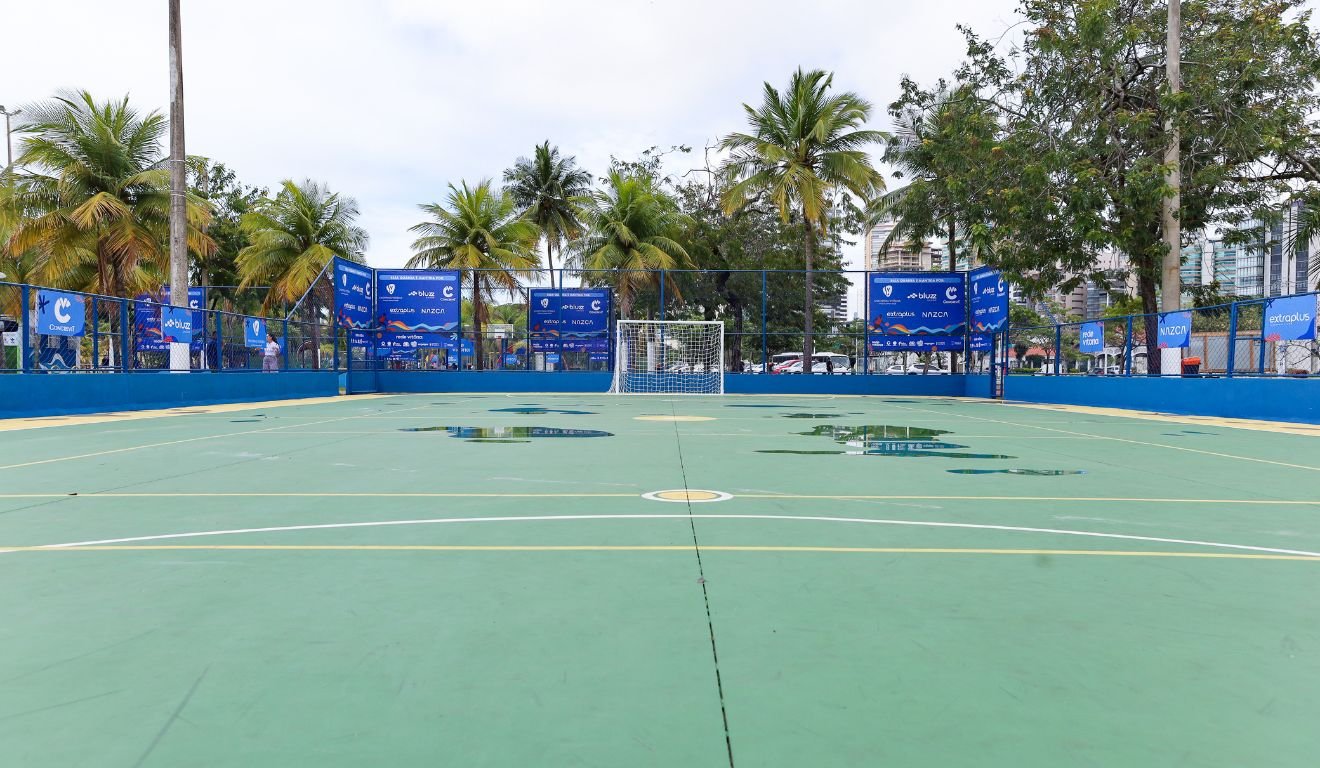 Reforma das quadras esportivas da Praia do Canto Guarderia