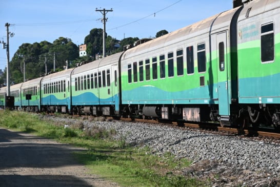 Trem de Passageiros da EFVM - Vale