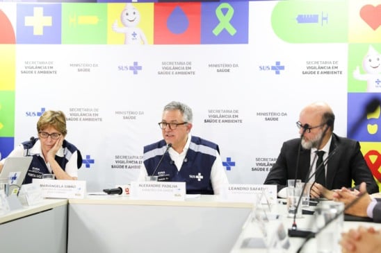 Coletiva do governo sobre envio de ampolas para tratar intoxicação por metanol