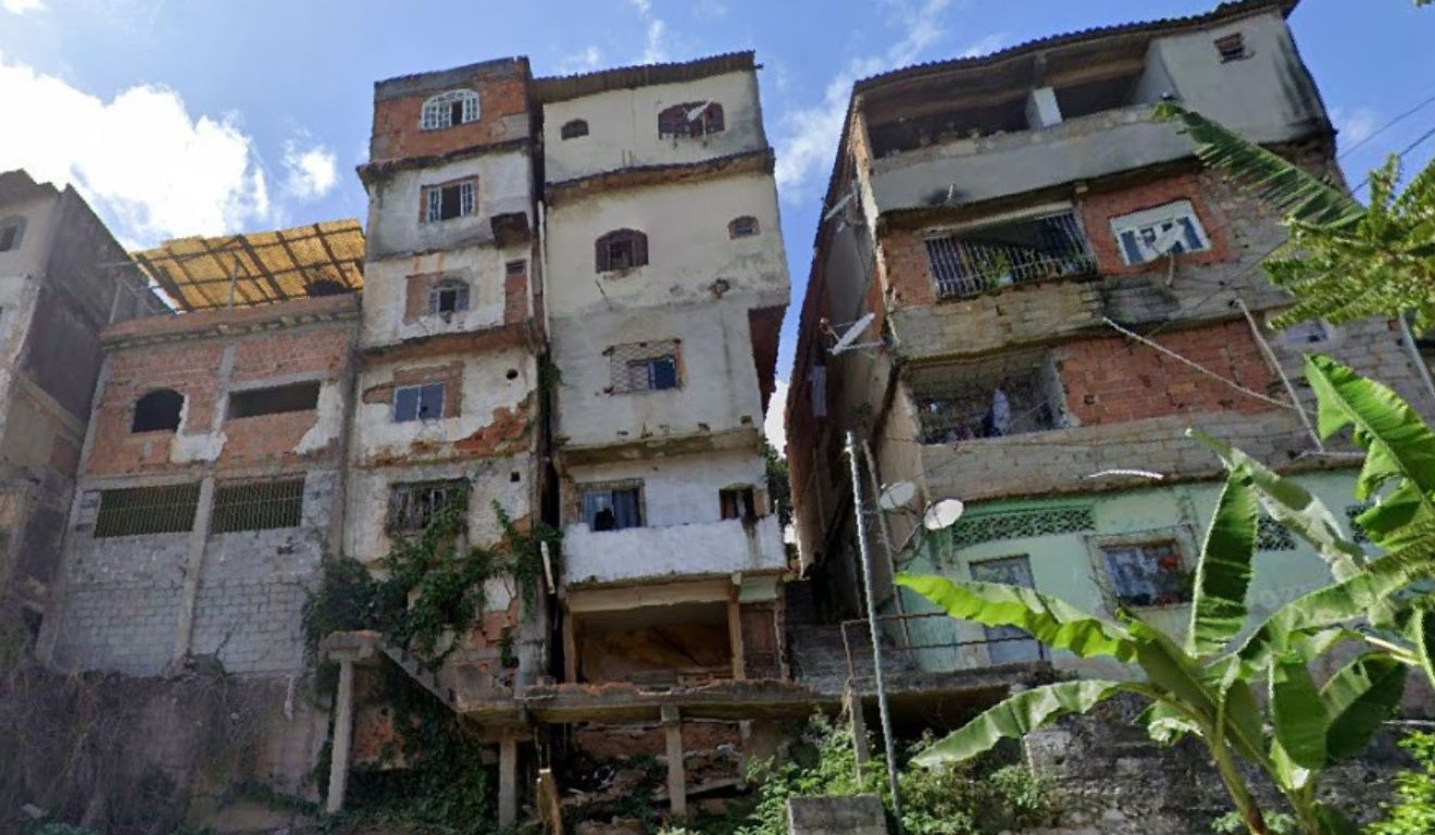 prédio do cobi antes de desabamento