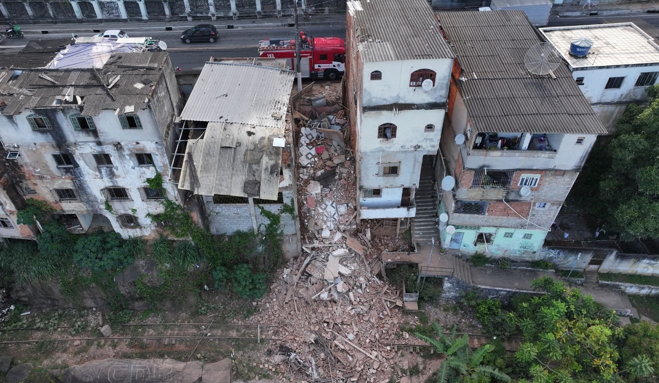 desabamento cobi de baixo