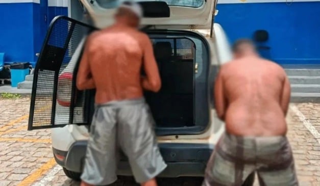 dupla presa por espancar homem em rodoviária de baixo guandu