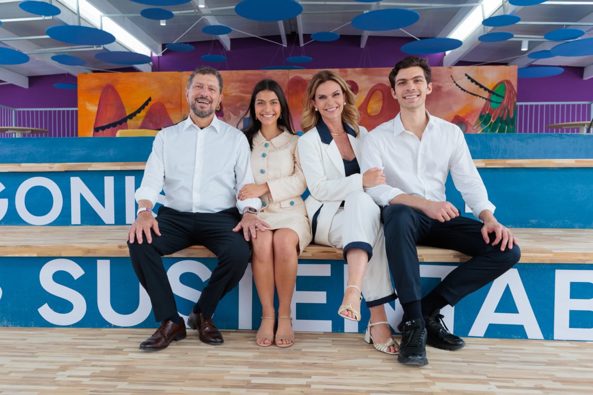 Com governador, prefeito e empresários, Mariana Buaiz e Americo Buaiz Filho inauguram mega sede da Escola Americana de Vitória (Foto: Everton Nunes)