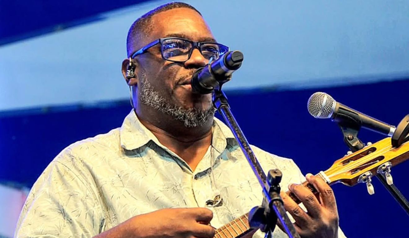 Morre Gilsinho, intérprete da escola de samba Portela, aos 55 anos (Foto: Reprodução/Instagram/@gilsinho_conceicao)