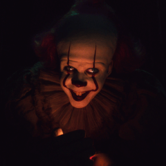 Stephen King é responsável por inspirar grandes clássicos do terror (Foto: Reprodução/X/@ITMovieOfficial)