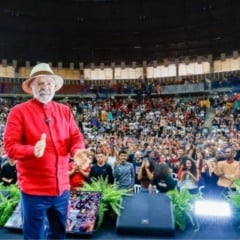 Presidente Lula durante encontro com alunos da Rede de Cursinhos Populares (CPOP), no Ginásio Adib Moysés Dib, em São Bernardo do Campo (SP)