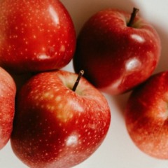 Você sabia? Maçã cozida pode ser o segredo para um intestino mais saudável