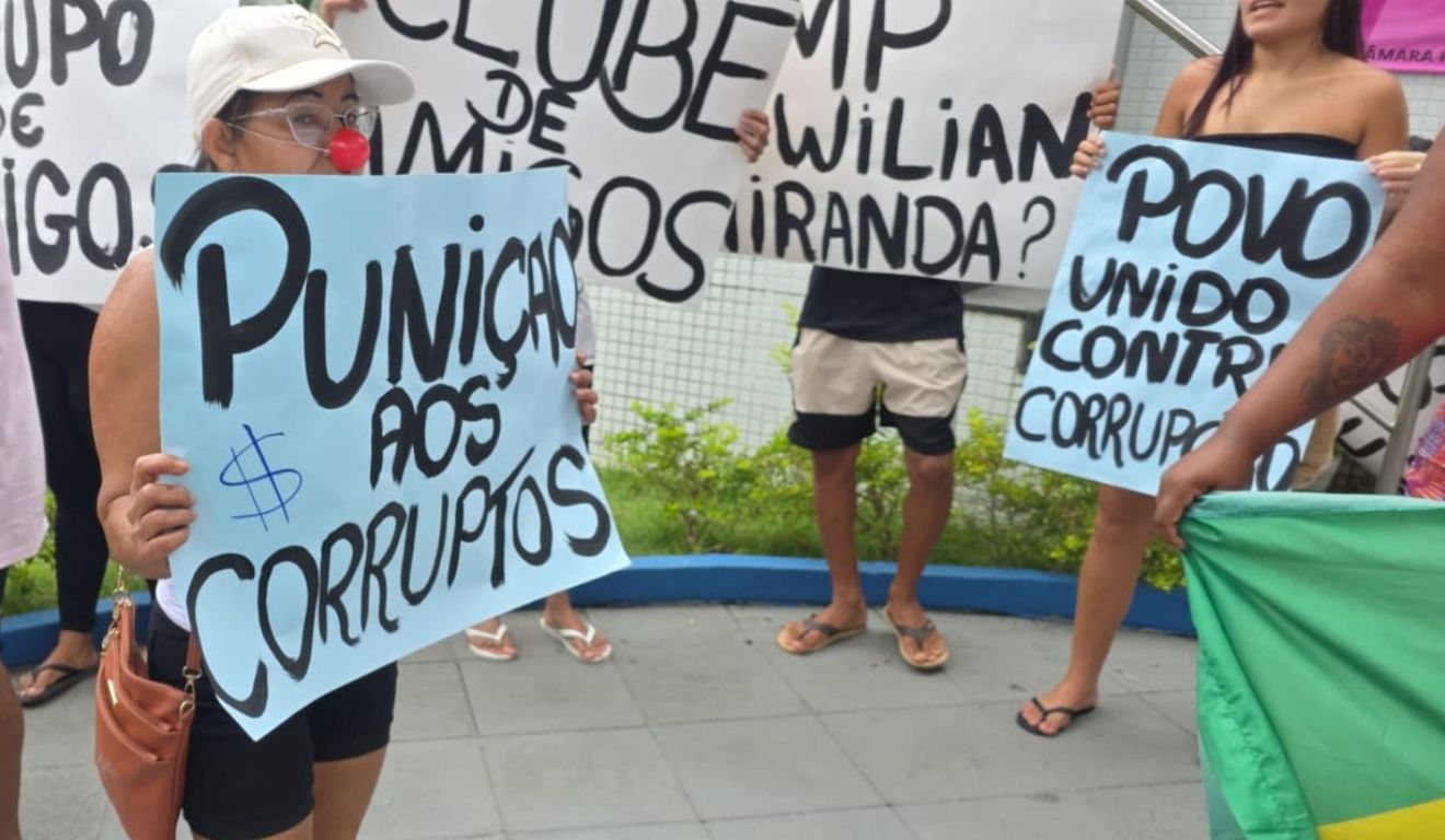 manifestação camara serra corrupção