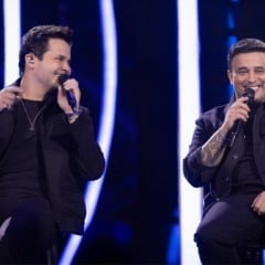 Matheus e Kauan se apresentam na Praia de Camburi, no sábado (Foto: Jhonnathas Franco/Divulgação)