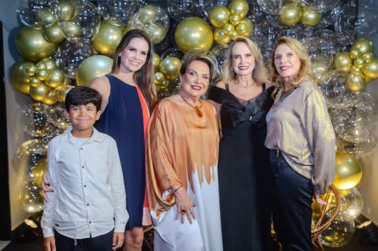 Silvania Saadi Barros encerra o ano com sua tradicional audição musical