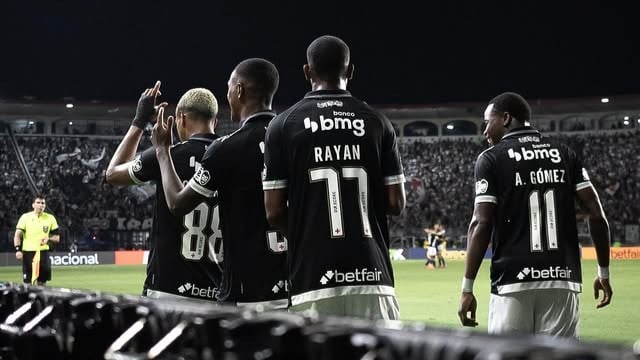 Brasileirão. Vasco x Internacional.
São Januário. 28/11/2025