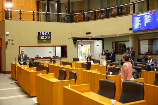 Alcântaro e Iriny em confronto direto (foto: Paula Ferreira/Ales)