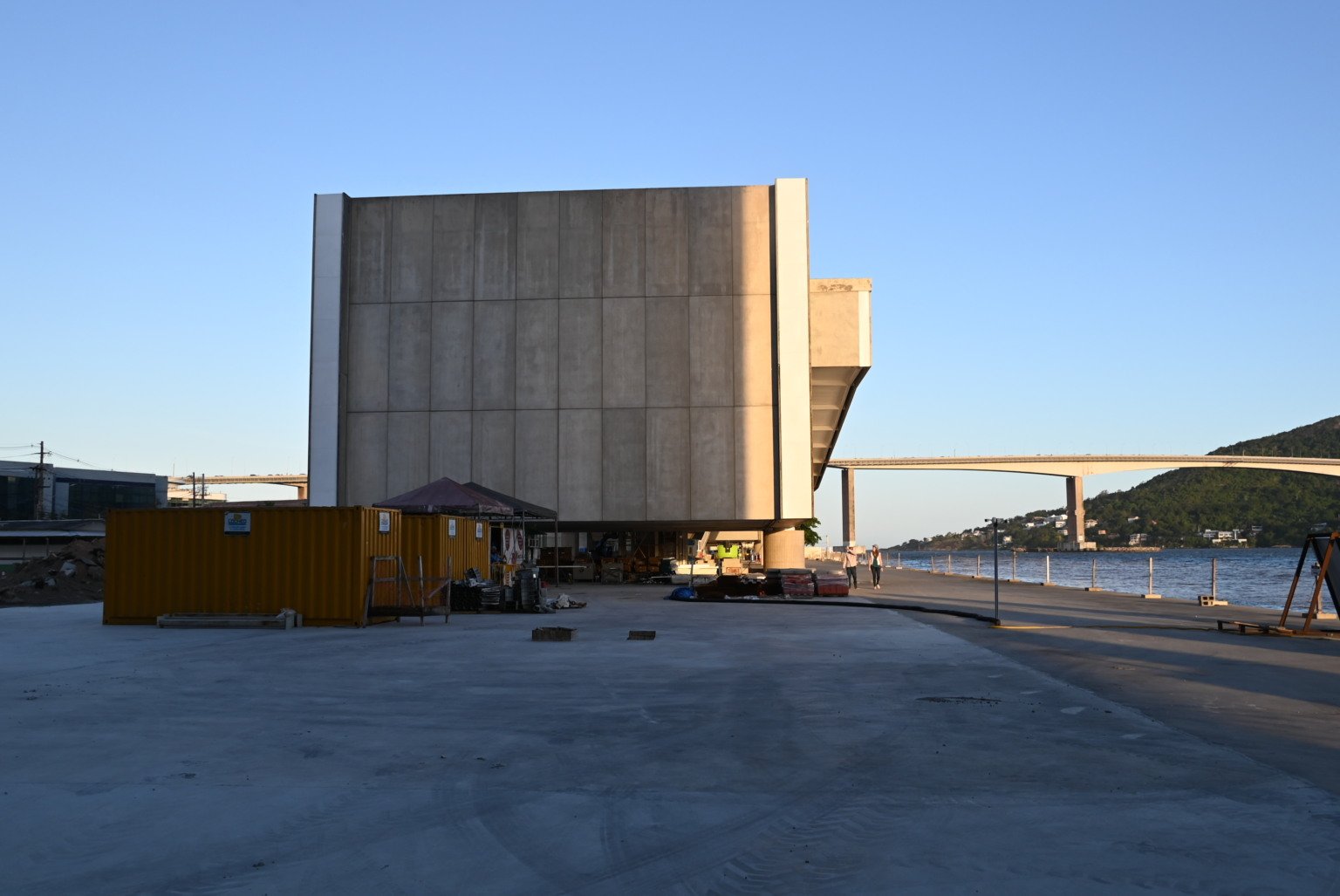 Cais das artes especial coluna Arte Mais