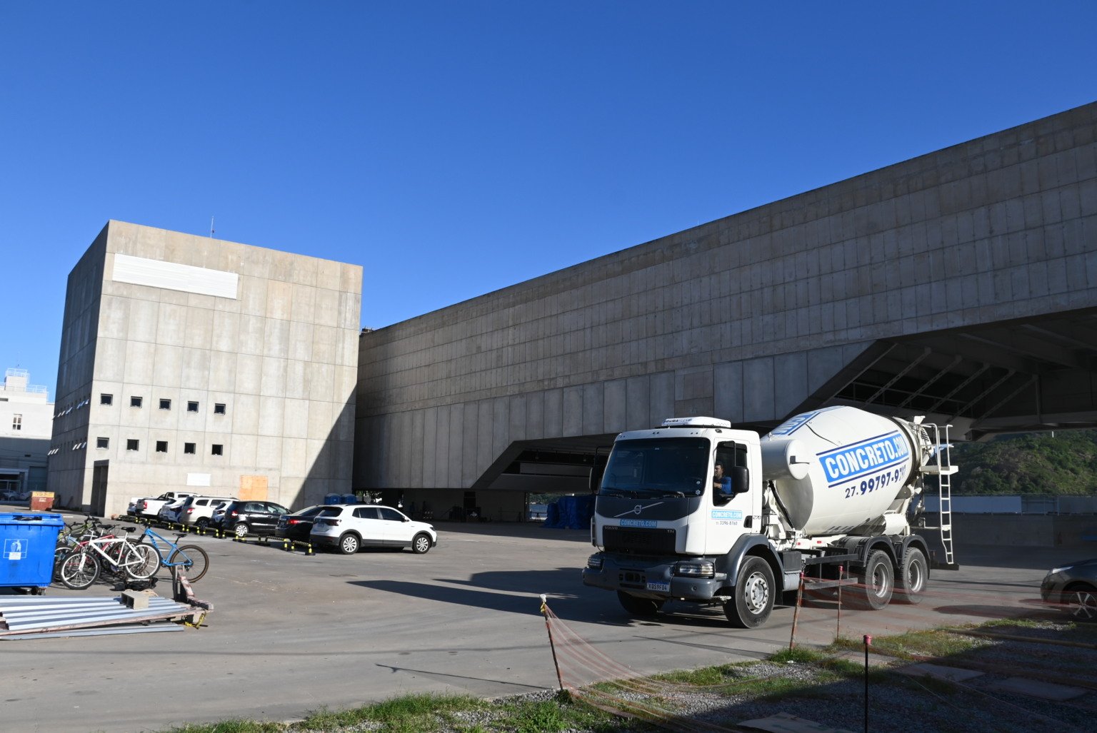 Cais das artes especial coluna Arte Mais