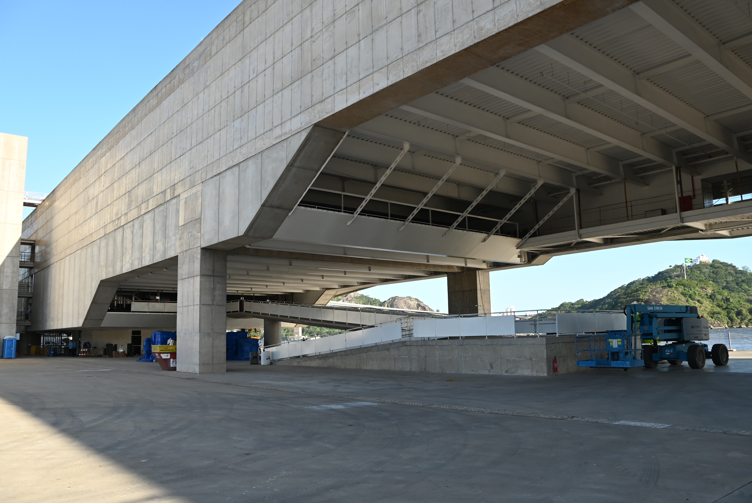 Cais das artes especial coluna Arte Mais