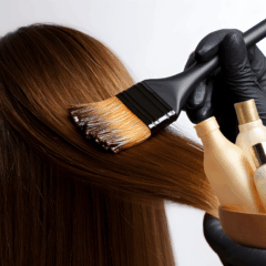 Tinta para acabar com cabelo branco e sem precisar de retocar/Canva