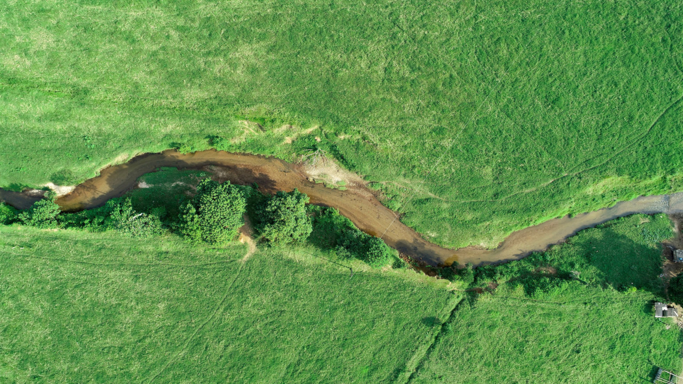 Paisagem rural (paisagem) fotografado em Burarama, distrito do município de Cachoeiro de Itapemirim, no Espírito Santo -  Sudeste do Brasil. Bioma Mata Atlântica. Registro feito em 2018.
⠀


ENGLISH: Rural landscape photographed in Burarama, a district of the Cachoeiro de Itapemirim County, in Espírito Santo - Southeast of Brazil. Atlantic Forest Biome. Picture made in 2018.