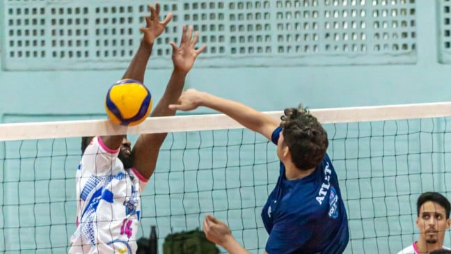 Treino do ICVC para a Superliga C de Vôlei.