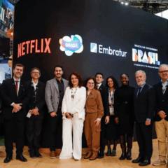 Executivos da Netflix e membros do governo brasileiro participaram do lançamento do guia em Londres. Foto; Embratur/ divulgação