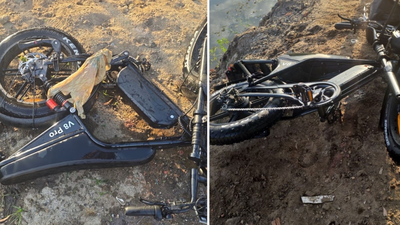 Bicicleta encontrada dentro de valão (Prefeitura de Vila Velha)