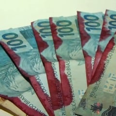 Notas manchadas (Foto/reprodução: TV Vitória)