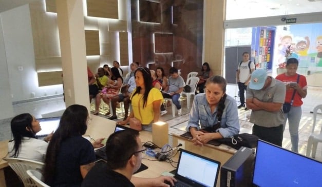 Os participantes vão ter acesso a serviços de educação financeira, consultas ao SPC/Serasa e parcelamentos de débitos em atraso de IPTU. Foto: Divulgação 