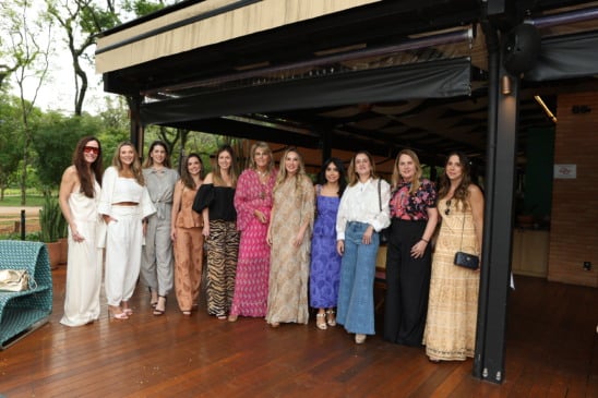 Chiques no Parque Ibirapuera para celebrar verão inspirado na Índia