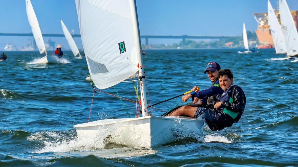 Campeonato Brasileiro de Vela. Classe Dingue. Rio de Janeiro Gabriel Firme e Nicholas Junge