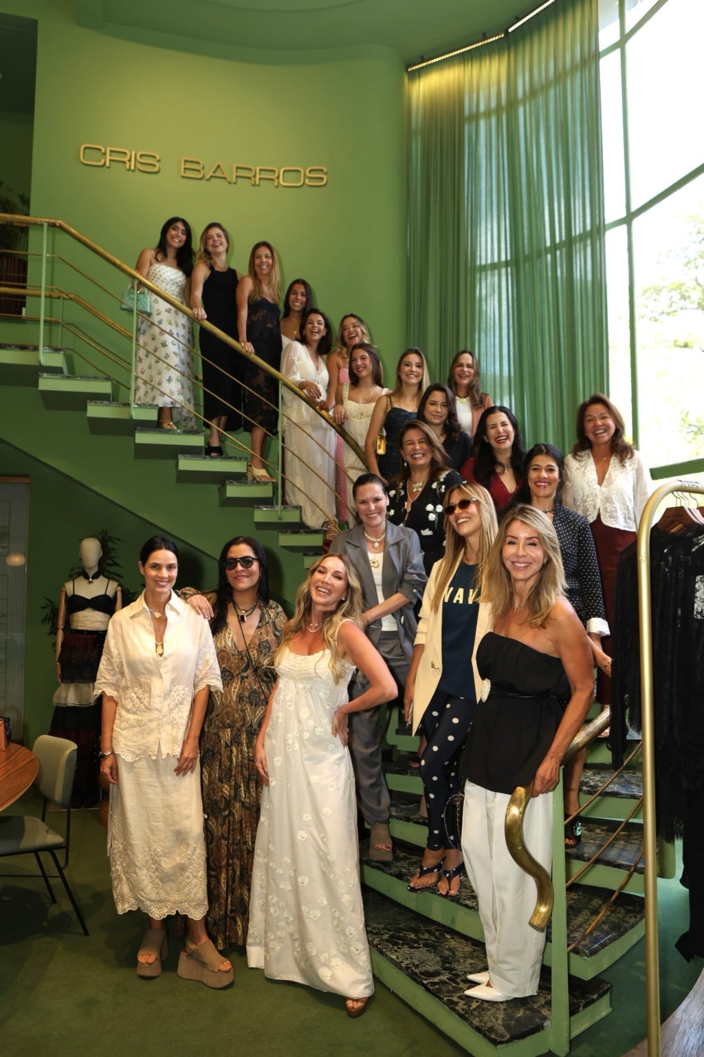 Almoço na Casa Cris Barros movimenta ponte aérea Vix-Sampa