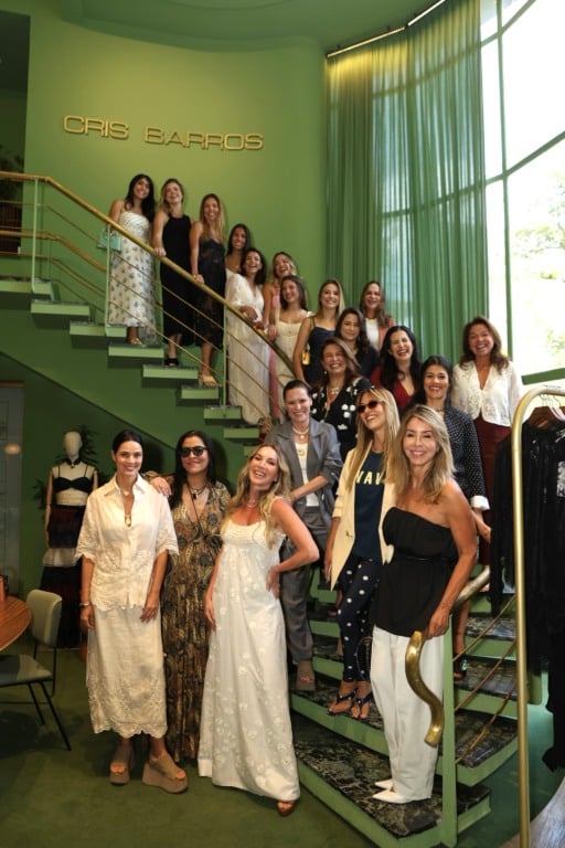 Almoço na Casa Cris Barros movimenta ponte aérea Vix-Sampa