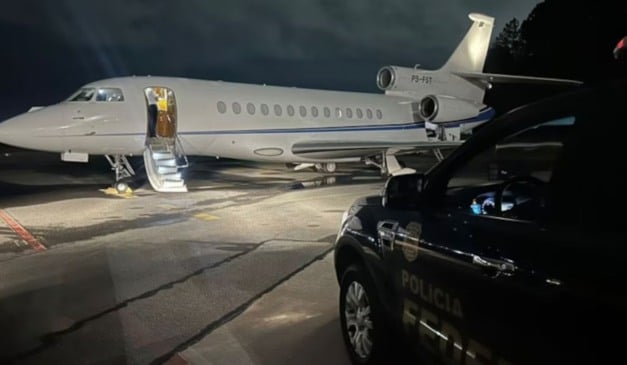 Aeronave do dono do Banco Master, Daniel Vorcaro, apreendida pela PF após sua prisão. Foto: Divulgação/PF