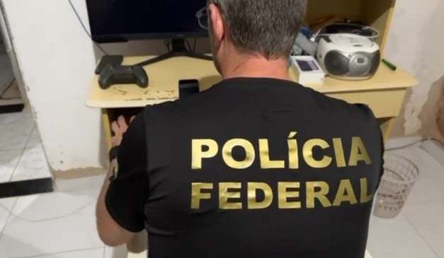 Operação da PF contra pornografia infantil no Sul do ES