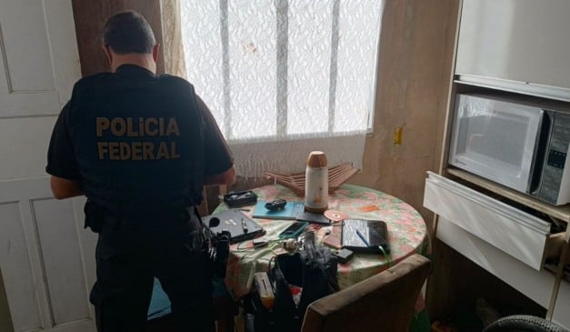 PF apreensão de arquivos abuso sexual infantil em Vila Velha