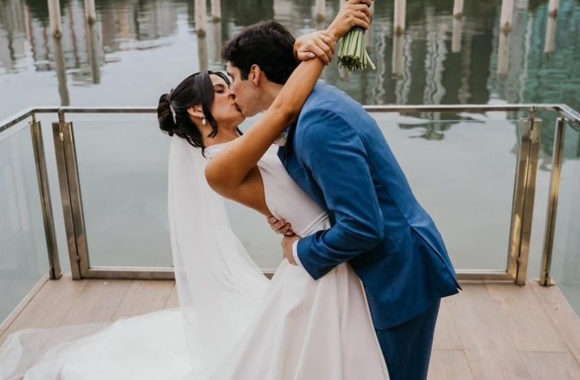 A música Devaneios brindou os noivos Alessandra Peres e Antonio Pedro Lindenberg