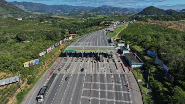 Praça de pedágio da BR-101 na Serra (km 242-247)