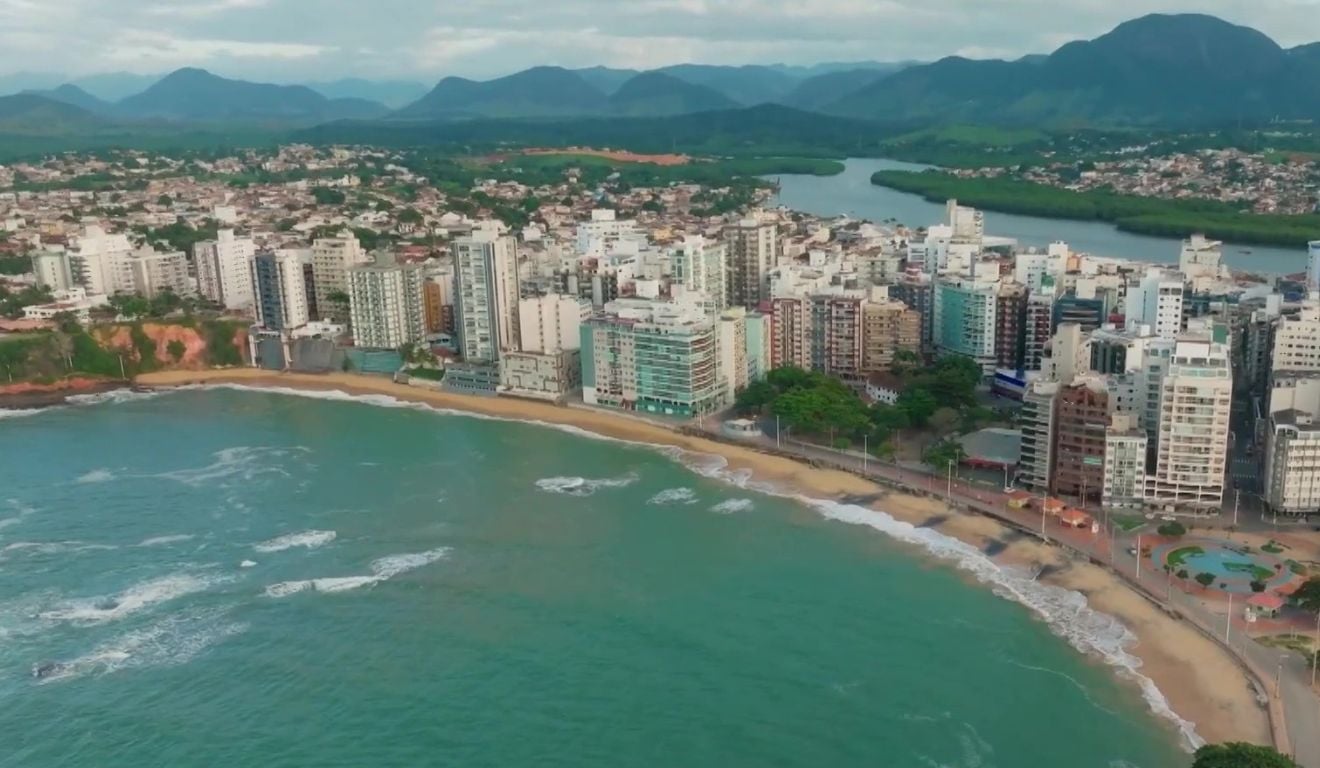 Praia da Areia Preta em Guarapari Praia da Areia Preta em Guarapari