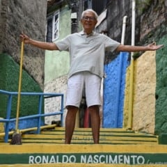 Raimundo Oliveira, o Raimundo Gentileza, na Escadaria da Fama