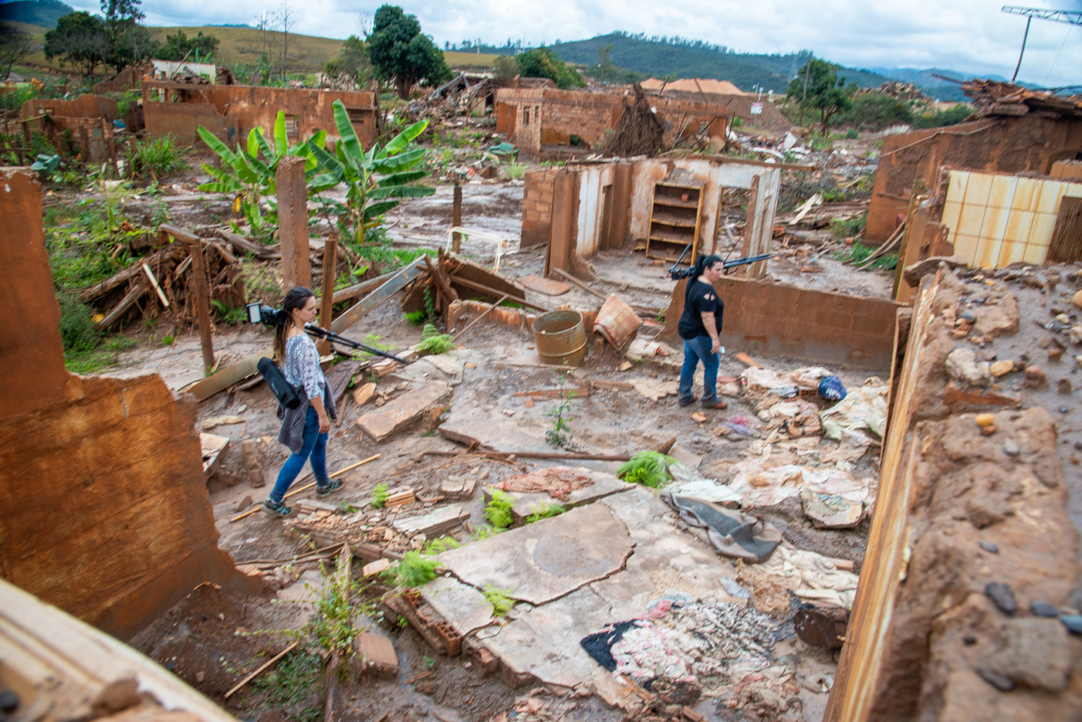 10 anos da tragédia no Rio Doce. Por Leonardo Merçon/ Instituto Últimos Refúgios 10 anos da tragédia no Rio Doce. Por Leonardo Merçon/ Instituto Últimos Refúgios