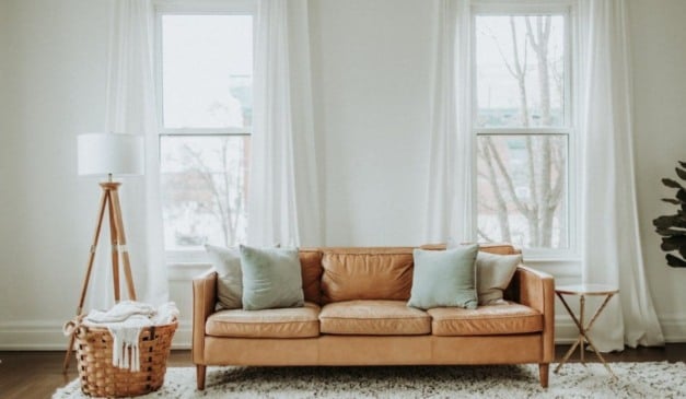 Como escolher o sofá ideal para sua sala de estar?