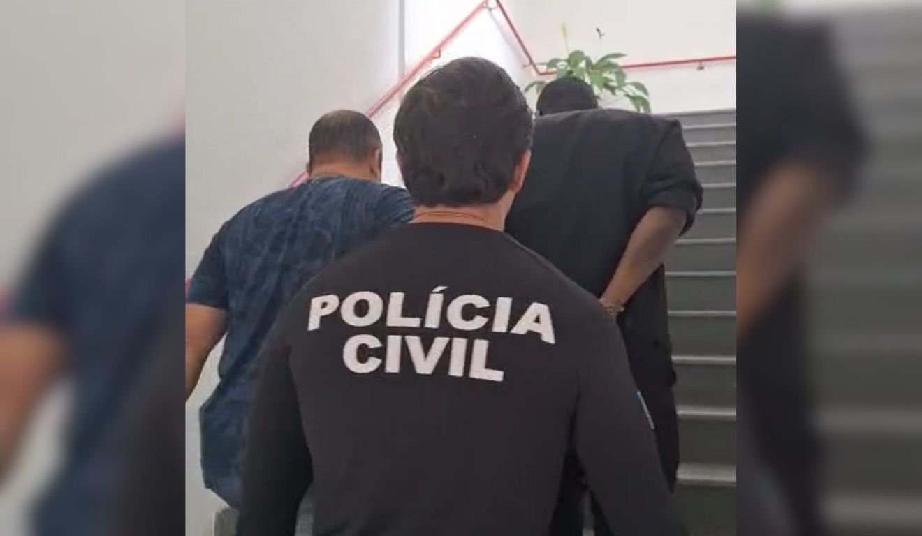 Suspeito foi preso em Jardim Camburi nesta terça-feira (11). Foto: Divulgação/Sesp Suspeito foi preso em Jardim Camburi nesta terça-feira (11). Foto: Divulgação/Sesp