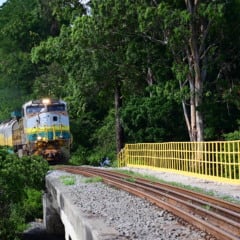 Trem de passageiros Vitória a Minas