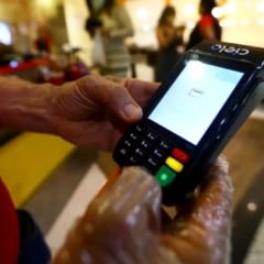 Os trabalhadores terão maior liberdade de escolha e melhor aceitação dos cartões e benefícios. Foto: Marcelo Camargo /Agência Brasil/Arquivo