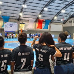 Mães e pais fazem a diferença na torcida pelos filhos nos Jogos Estudantis 2025