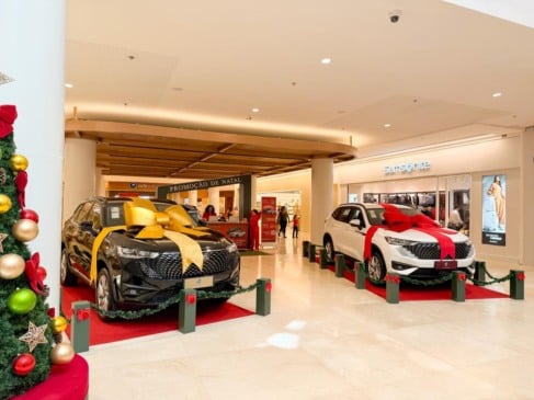 Natal com chances em dobro: Shopping Vitória vai sortear dois carros híbridos zero km