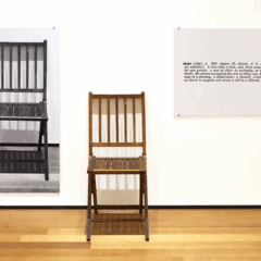 Joseph Kosut. "Uma e três cadeiras", 1965.
MOMA, Nova York.