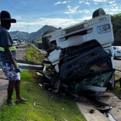 Acidente br-101 em anchieta